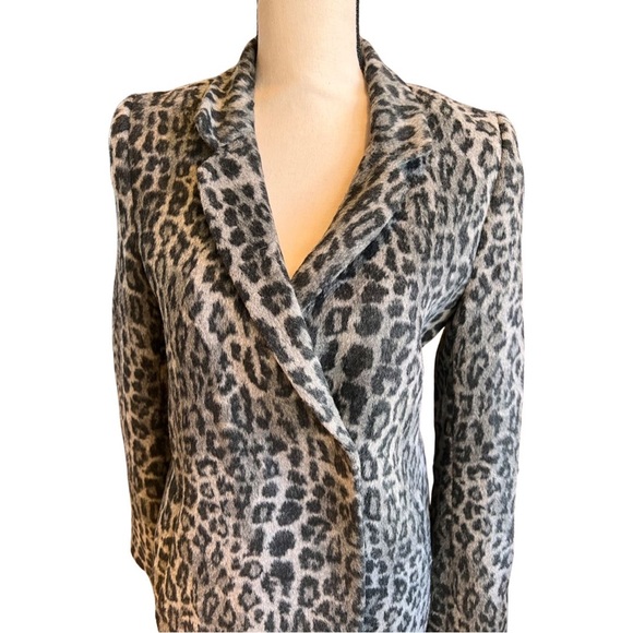 H& M Divided brand Grey and Black Leopard Print , Full length coat - Picture 4 of 7